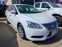 نيسان سنترا